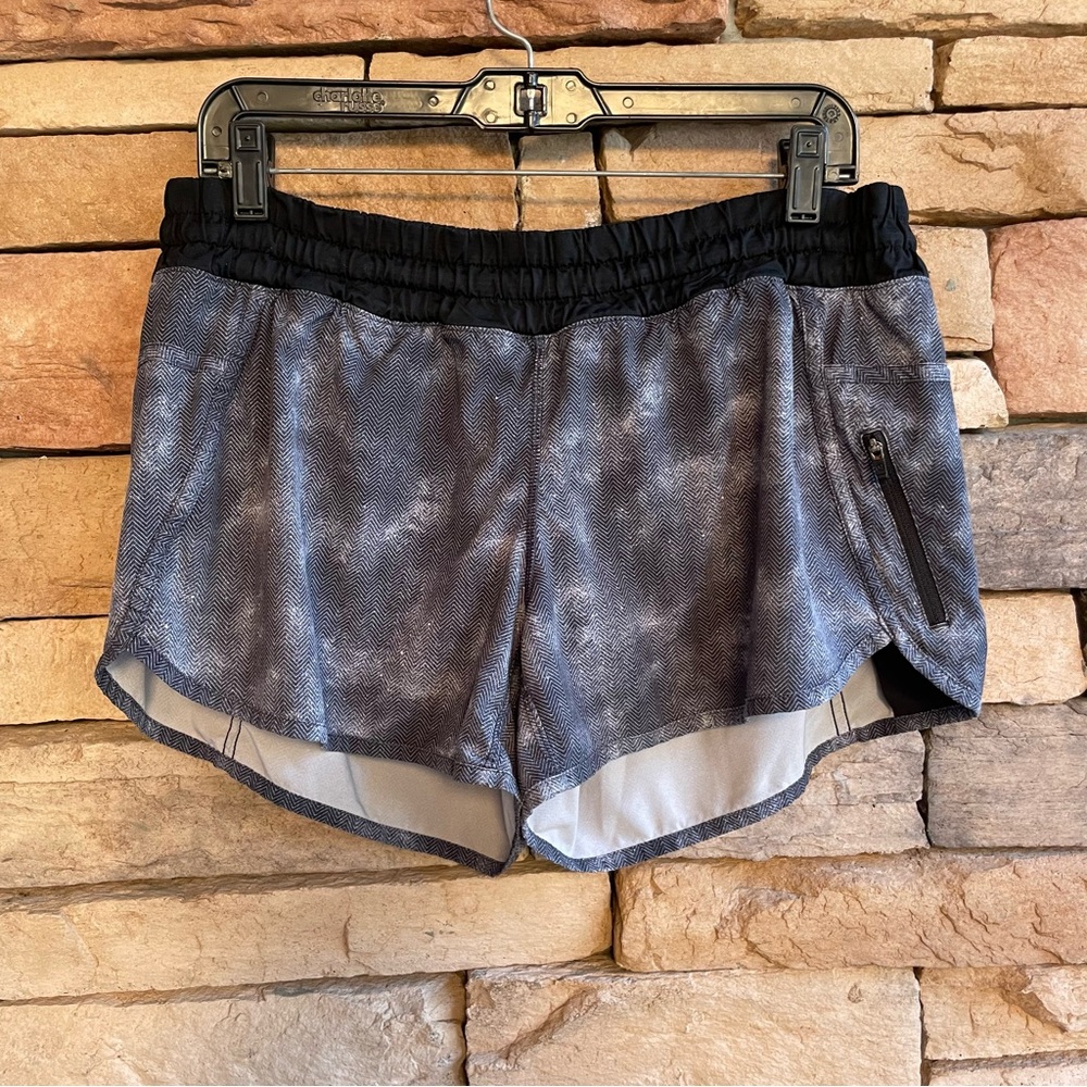 Lululemon black gray active lined shorts Women 12 EUC